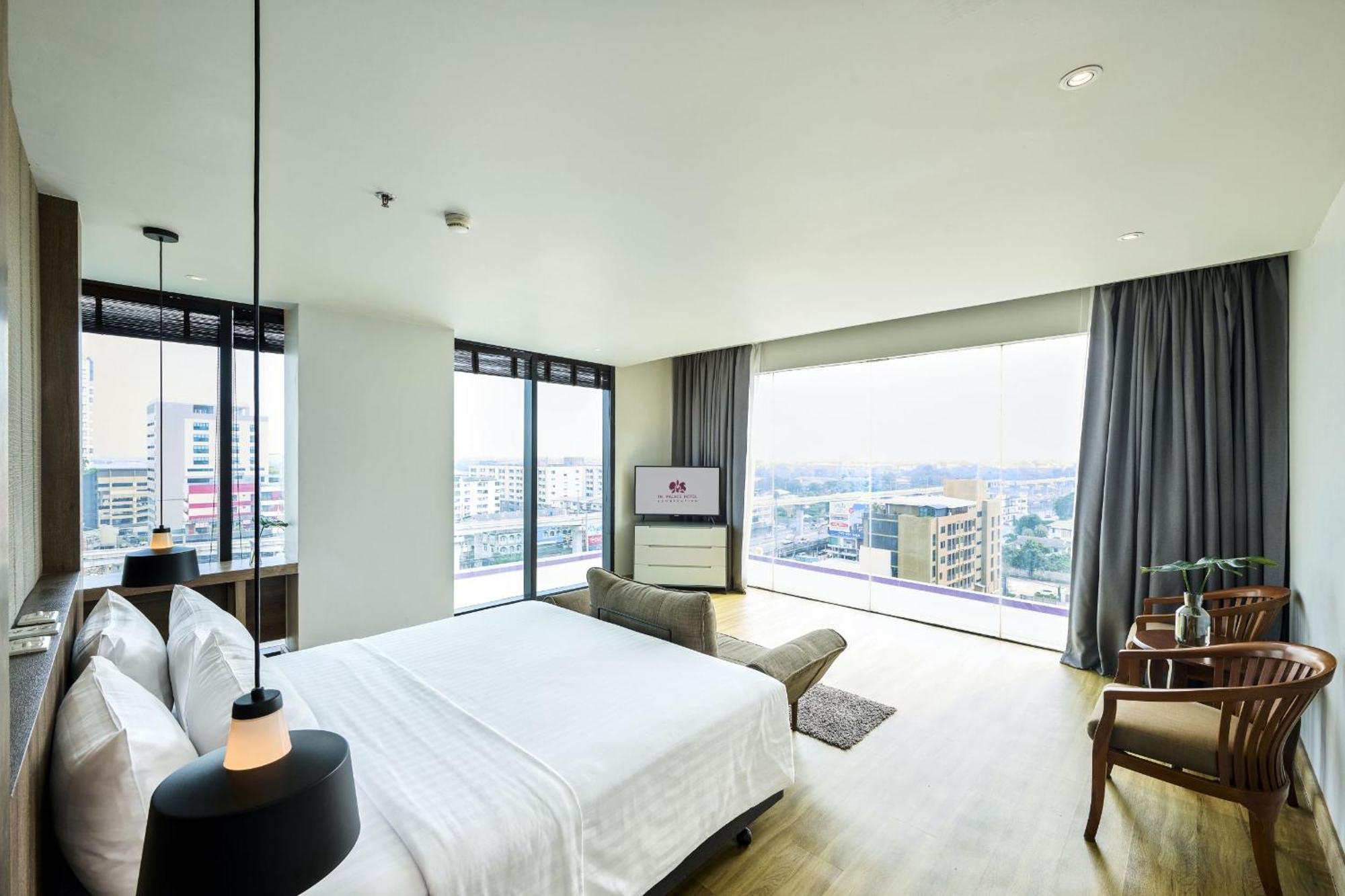 Tk Palace Hotel & Convention Bangkok Luaran gambar
