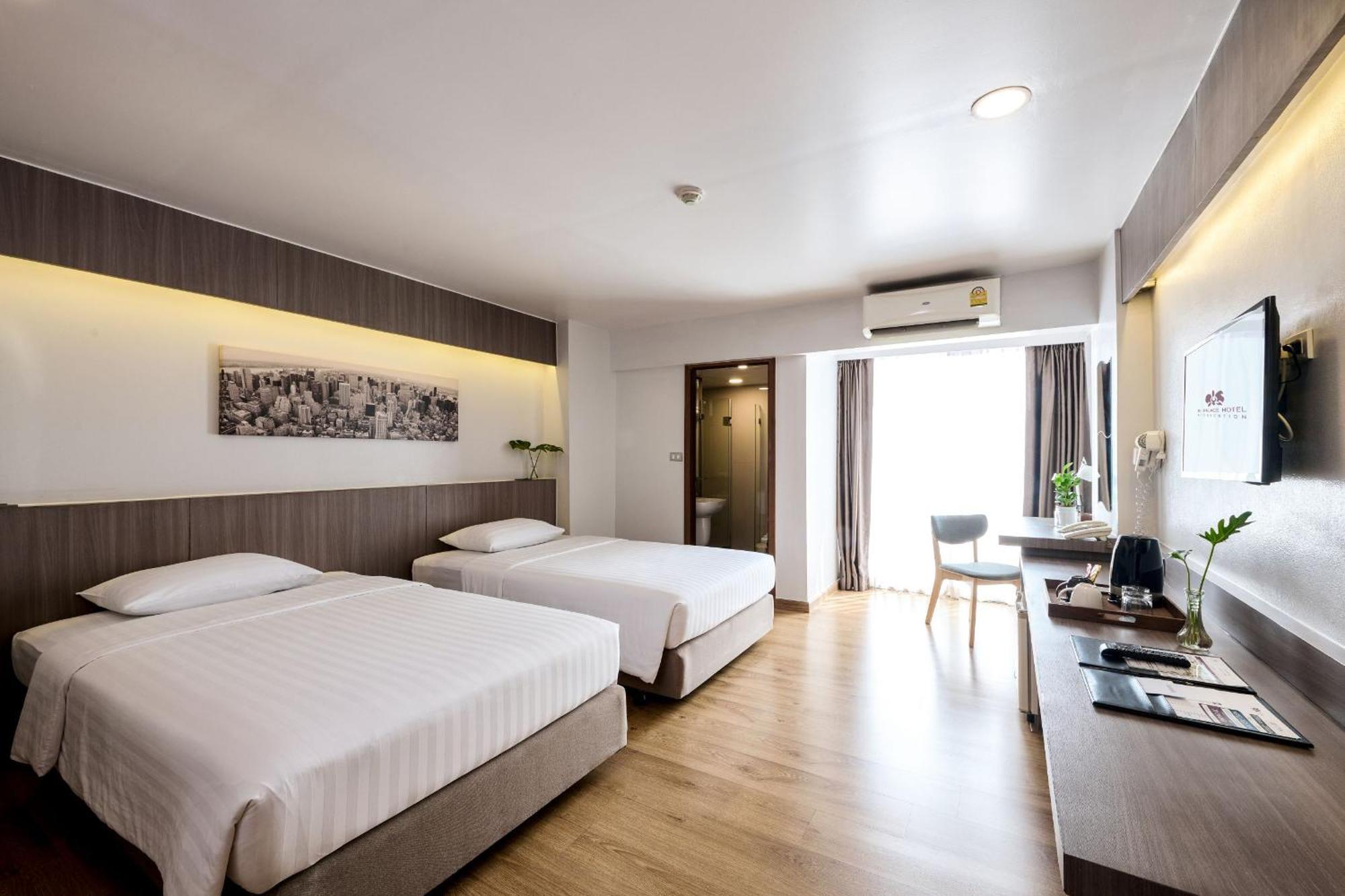 Tk Palace Hotel & Convention Bangkok Luaran gambar