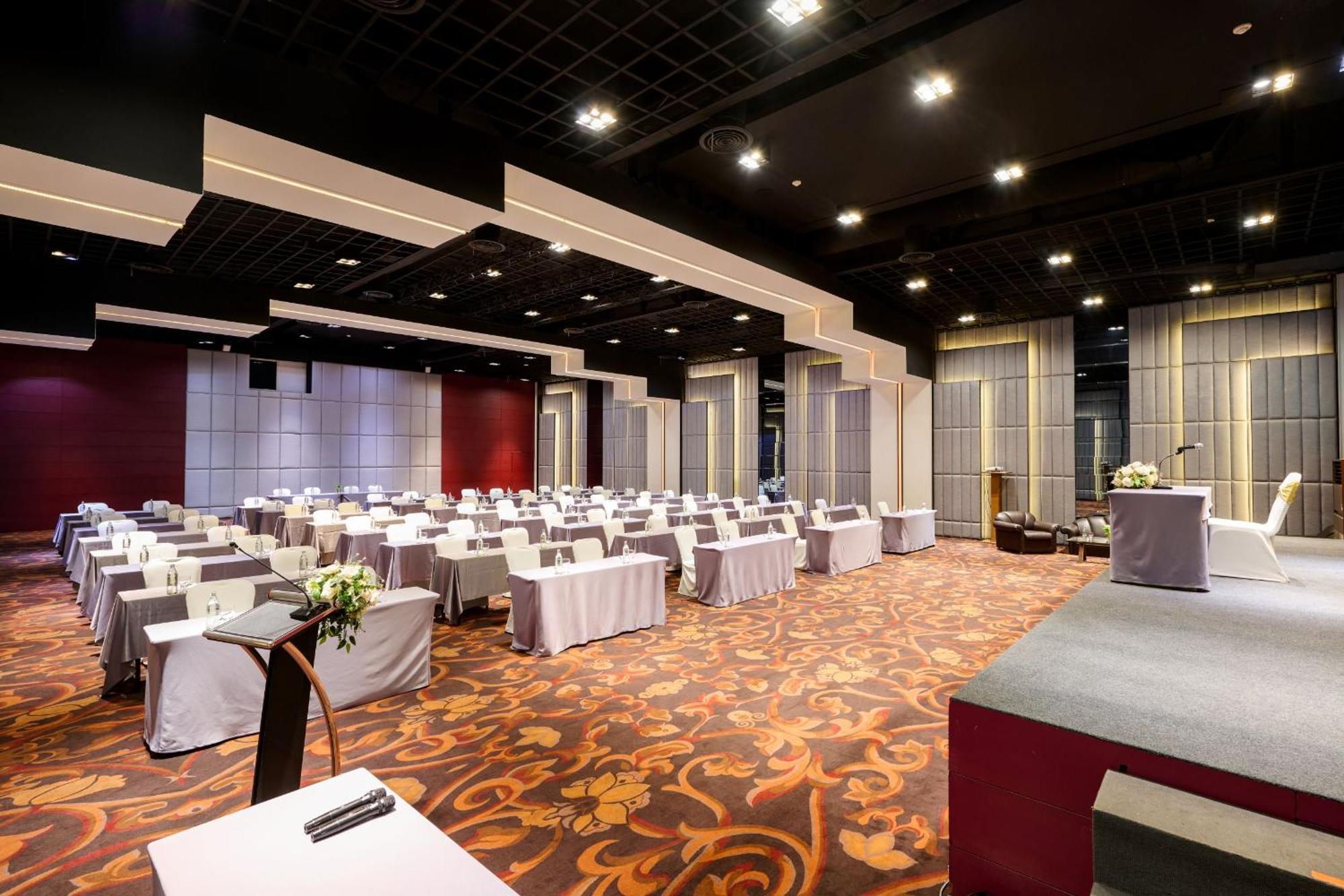 Tk Palace Hotel & Convention Bangkok Luaran gambar