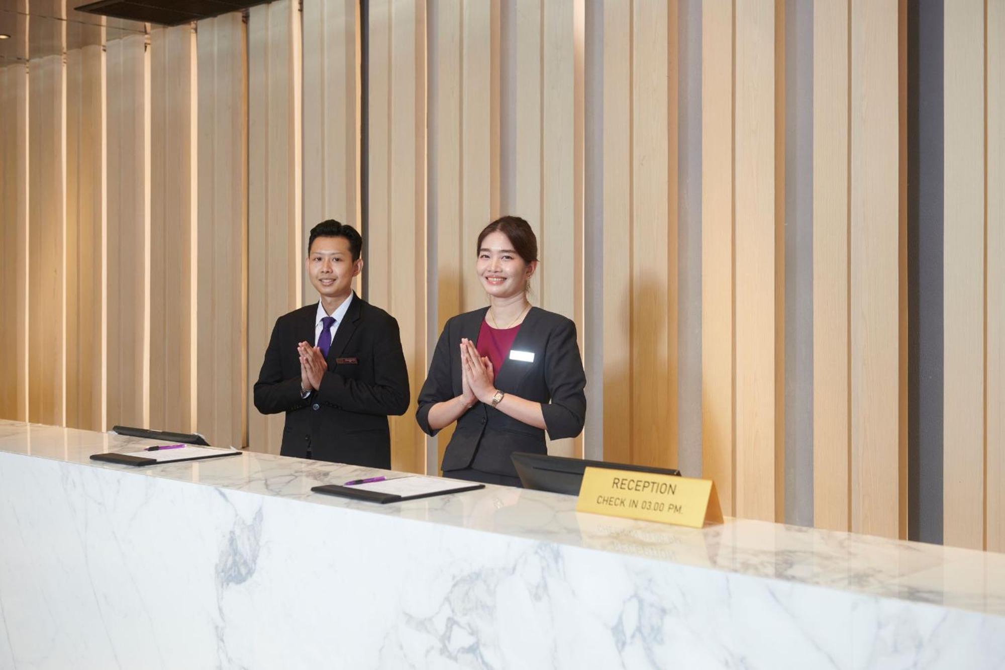 Tk Palace Hotel & Convention Bangkok Luaran gambar