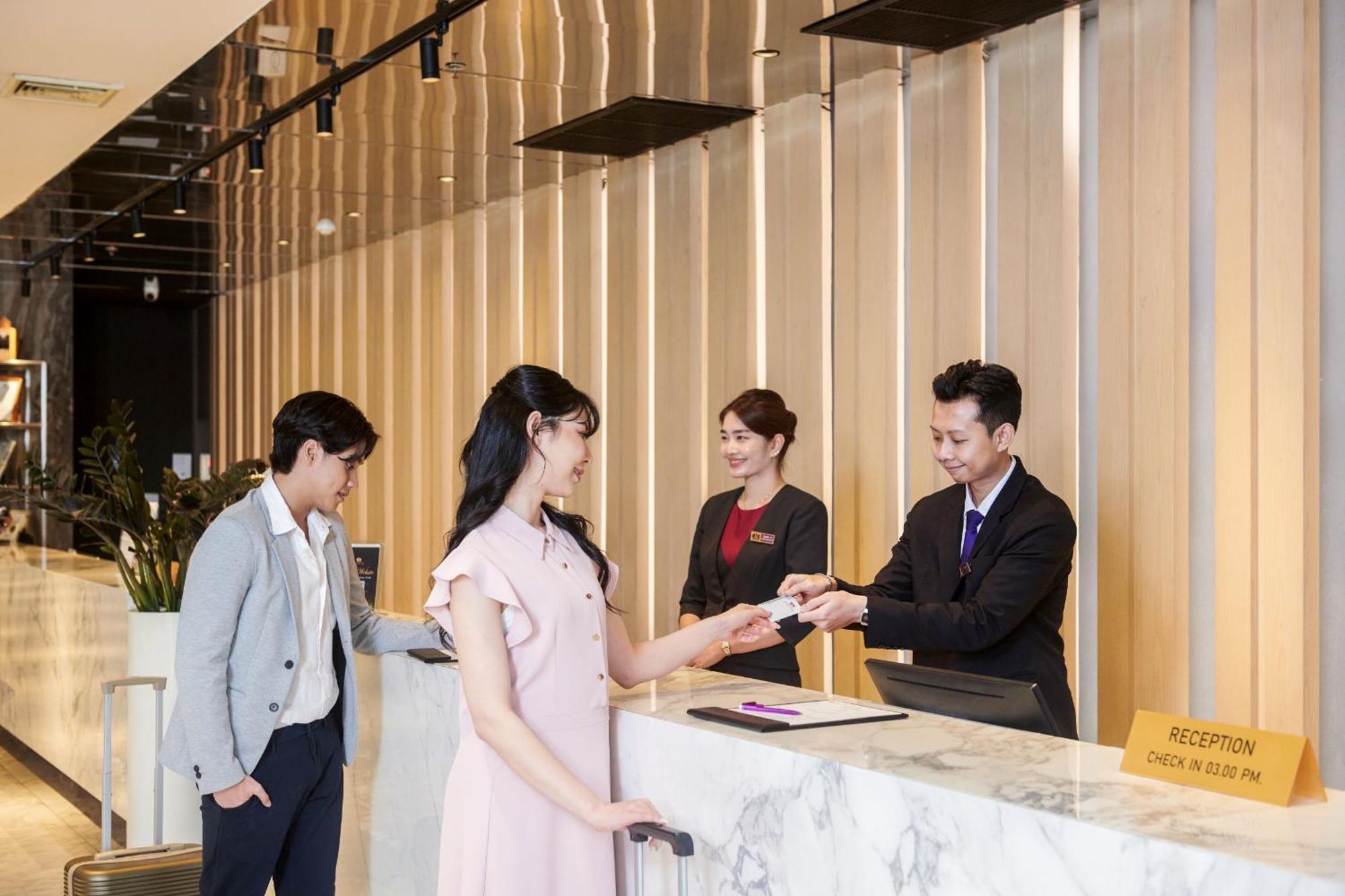 Tk Palace Hotel & Convention Bangkok Luaran gambar